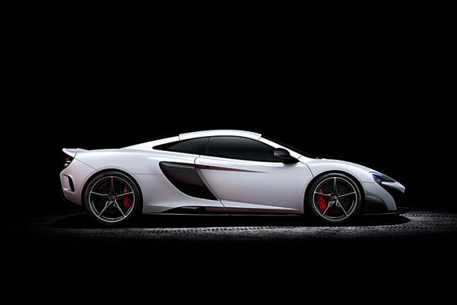 McLaren 675LT Set to...