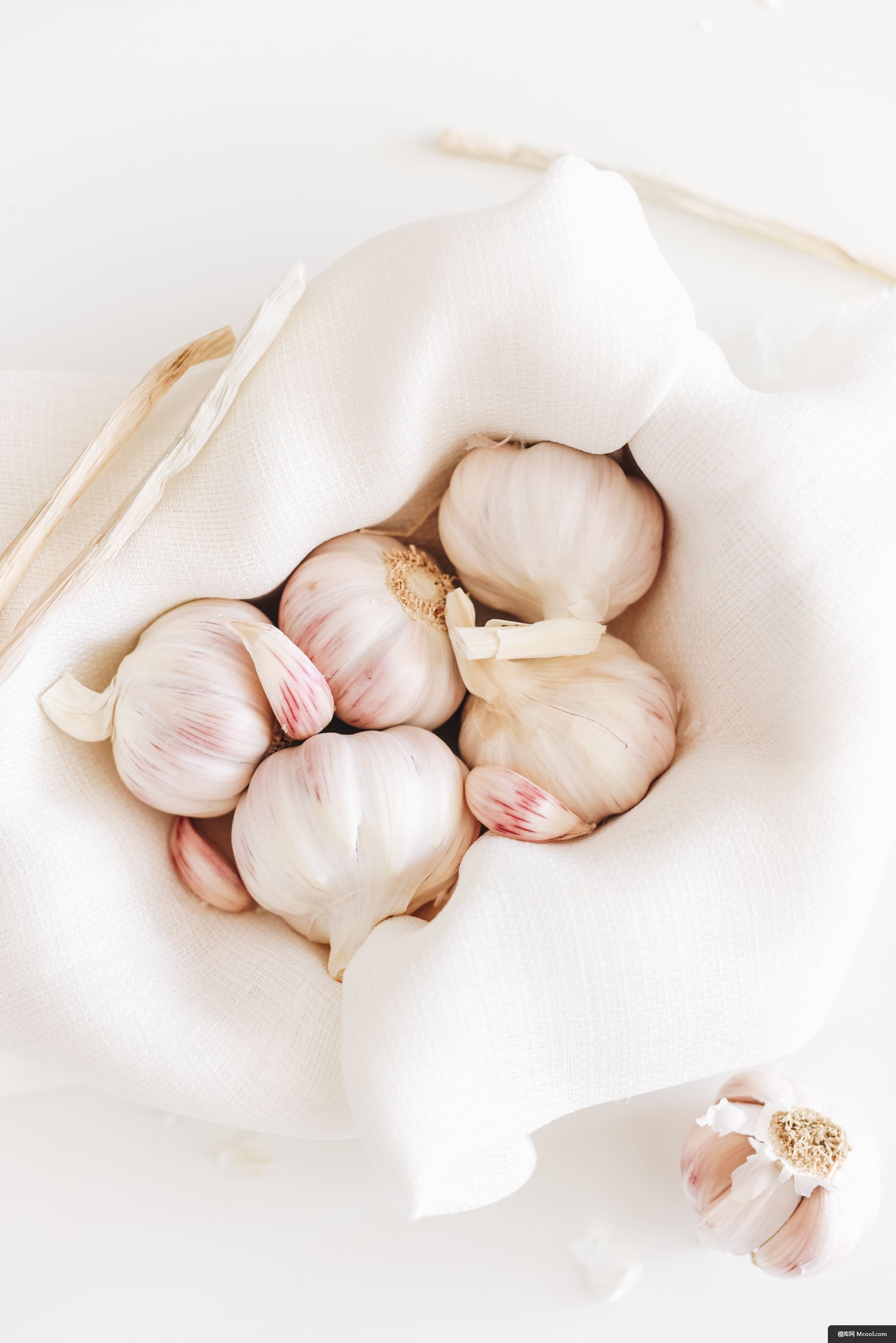 e23c7a406e674b3e21366817950c67dda7f3cbb04654e-Lt3PXS