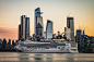 Skyline Sunrise : Early morning shots of the Manhattan skyline from the western shore of the Hudson River in Hoboken, New Jersey