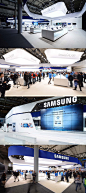 Samsung Mobile | MWC 2013 Barcelona

How does a world leading electronics company build a relationship to its clients and consumers?

Three core cells unite to form a distinctive design language for Samsung’s IT and Mobile devices, specifically for th