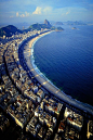 Copacabana Beach, Rio de Janeiro, Brazil 科帕卡巴纳海滩，里约热内卢，巴西