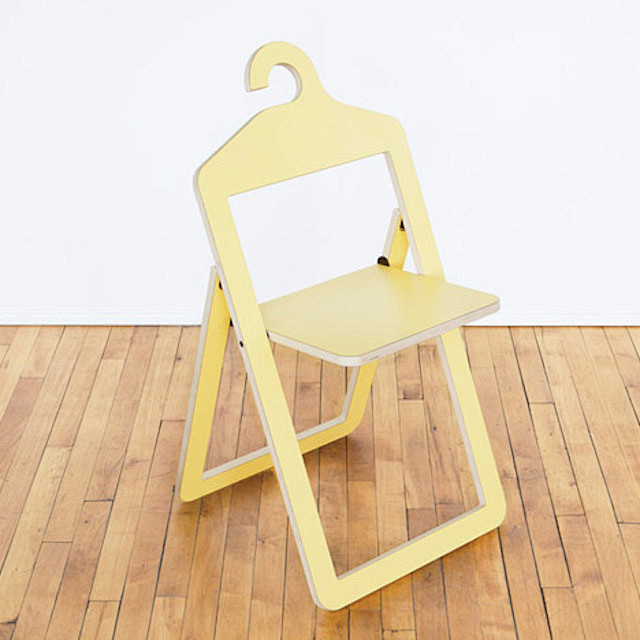创意吊挂折叠椅 完美的收藏小空间家具原文...