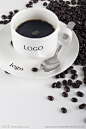 咖啡豆和咖啡杯样机素材