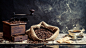 咖啡豆与香浓热咖啡图片