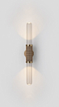 Scandal-Wall-Sconce-Short-Clear-Fluted-Glass-Brass - Articolo