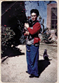 Frida Kahlo with her monkey and cat