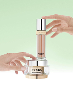 LMMMMMMMMMMMMMK采集到prada beauty