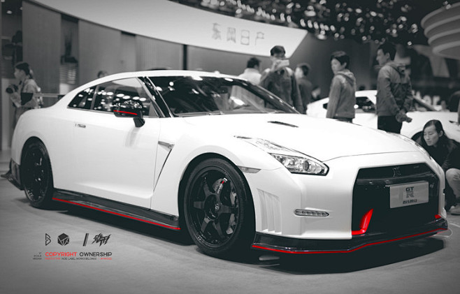 NISSAN_GTR