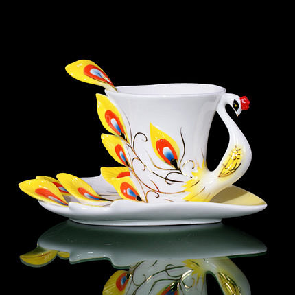 珐琅瓷孔雀咖啡杯
