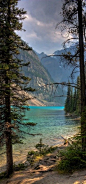 Moraine Lake in Banff National Park  Alberta, Canada