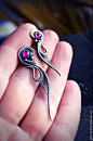 Wire weave earrings: 