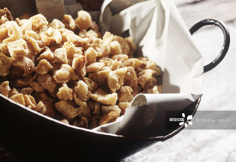 e7bb753f4a438eee828459525199d1d9fe693200159e3-heF0YJ