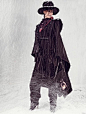 [雪中时尚系列] Igor Oussenko Captures Snow-Covered Looks for Stolnick Magazine要风度也要温度