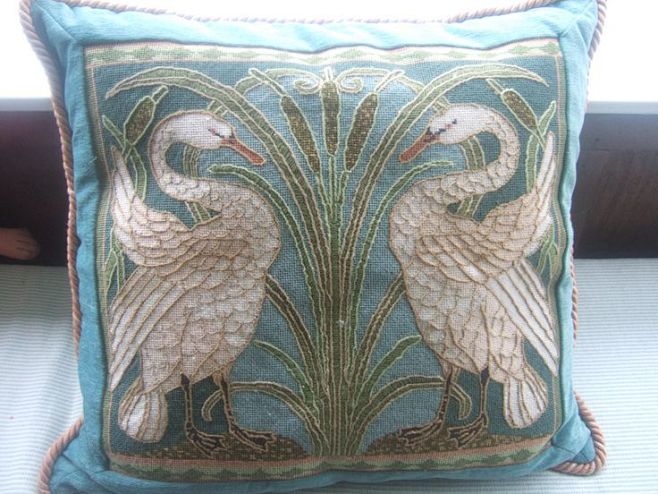 swan cushion