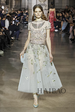 东篱下采集到Georges Hobeika