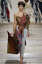 Vivienne Westwood2006秋冬高级成衣发布秀_2006巴黎时装周图片218574_