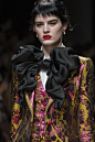 detail-defile-dolce-amp-gabbana-printemps-ete-2019-milan-detail-194.jpg (1800×2700)