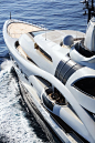 Luxury Yacht: 