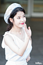 IU