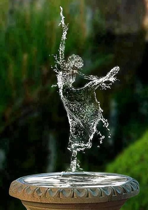 Water Drop Dancer