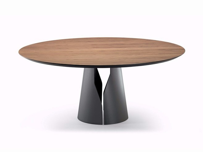 Round dining table G...