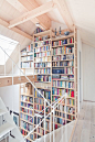 楼梯除了用来爬，还能改成书架变成阅读角 - 知乎专栏