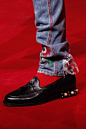 Gucci Fall 2016 Menswear Fashion Show Details : See detail photos for Gucci Fall 2016 Menswear collection.