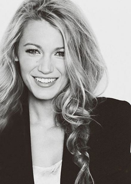 Blake Lively（布莱克·莱弗利...