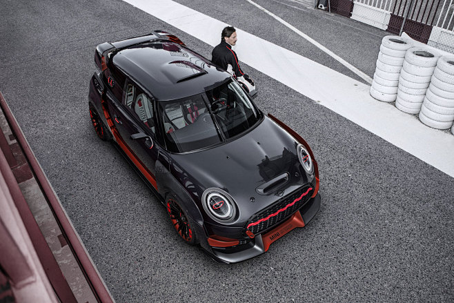 MINI-John-Cooper-Wor...