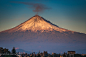 波波卡特佩特火山位于墨西哥，终年积雪，是目前最活跃的的火山之一
Iced volcano by Cristobal Garciaferro Rubio on 500px