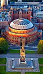 皇家艾伯特音乐厅和纪念馆，伦敦