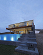 Casa Q 3 Gradually Descending Towards the Beach: Casa Q in Peru