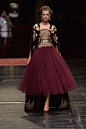 Dolce & Gabbana Alta Moda Spring Couture 2016春夏高级定制发布(4) - 无时尚中文网NOFASHION -中国领先的奢侈品行业报道、投资分析网站。