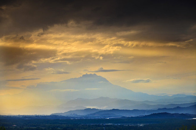 神山