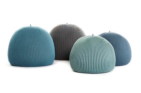 Bonnet pouf by Casal...