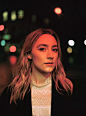 西尔莎·罗南 Saoirse Ronan  #头像# #欧美五官# #模特# #半身像# #绘画参考# 光影 打光摄影 唯美 颜色 红色调