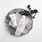 As someone that constantly reacts to the most random of ingredients @thedailymark always has a super soothing lineup of skincare in her arsenal to help her skin recover.  Our Skin Recovery Cream is her "safe pick every time!"