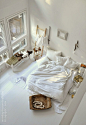 white interior #卧室#