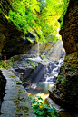 Canyon, Watkins Glen, New York
photo via laura #美景#