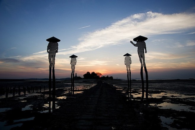 Oystermen: Towering ...