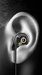 Hollow Ears : Client // hoomiaNowadays, people enjoy listening to the music which has strong bass line and punchy beats by using their smart phone or tablet. Because of that, we choose the in-ear buds then plug them into our ears. Turn the volume higher t