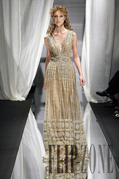 surired采集到ZUHAIR MURAD