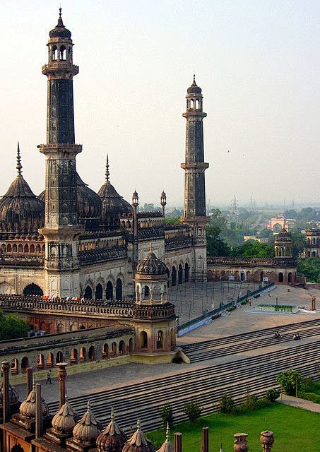 Asfi Mosque at Bara ...