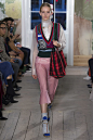 Burberry Fall 2017 Ready-to-Wear Undefined : Burberry Fall 2017 Ready-to-Wear