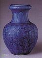 瓷器文物图片素材，古代青釉精美瓷瓶高清图片