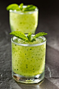 Collagen & Skin Cleanser Smoothie - pear, lime, cucumber, parsley (sub watercress), mint, and vanilla: 