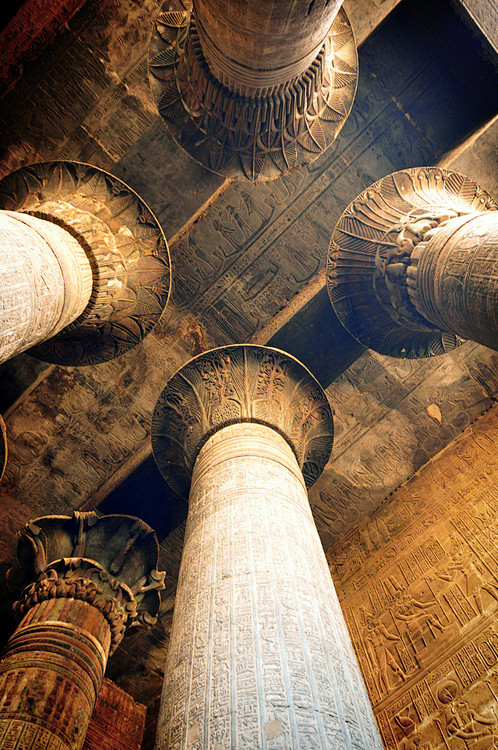 Temple of god Khenou...