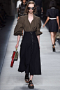 Fendi Spring 2016 Ready-to-Wear Fashion Show : See the complete Fendi Spring 2016 Ready-to-Wear collection.