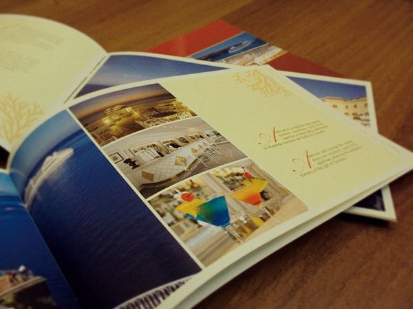 30款漂亮的酒店折页画册设计-设计之家