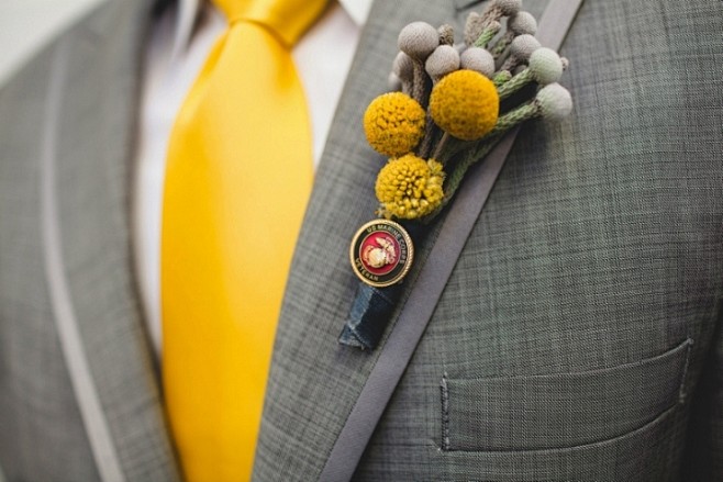 灰色和黄色搭配的婚礼布置 - 灰色和黄色...